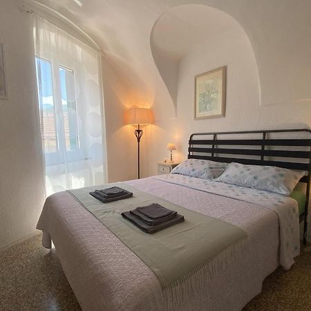 Villa La Casa Degli Alberi Dolceacqua Exterior foto